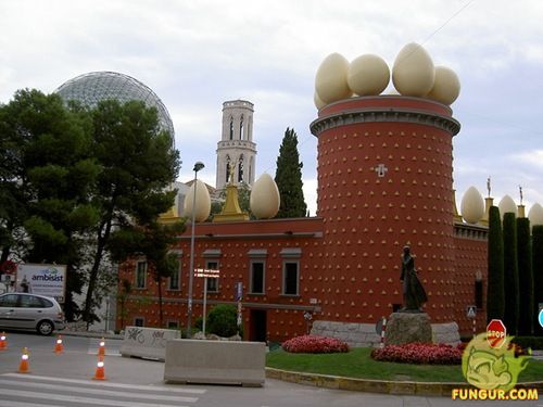 [3.+The+Torre+Galatea+Figueres+(Spain).jpg]