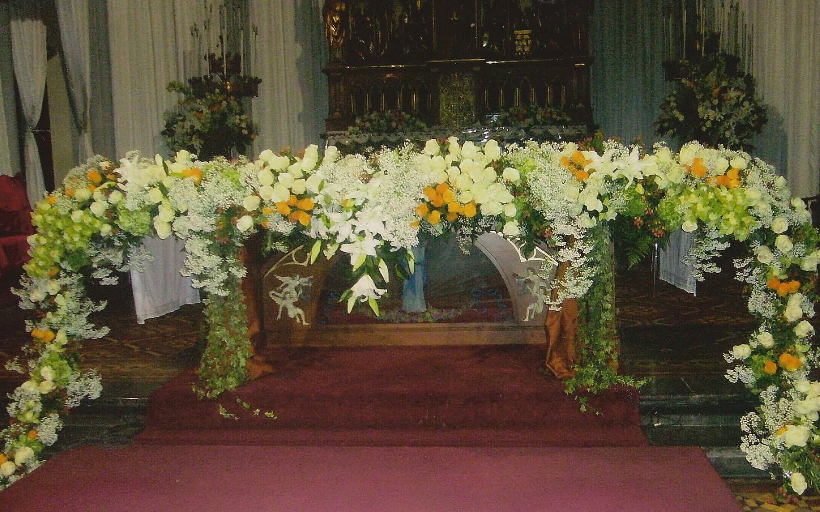 52 Ide Penting Bunga  Hias Altar
