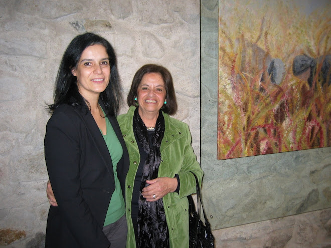 Dr.ª Adelaide Teixeira with the artist Cèlia Alves