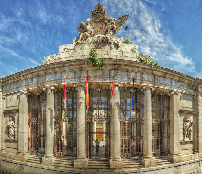 FACHADA CARDENAL LORENZANA