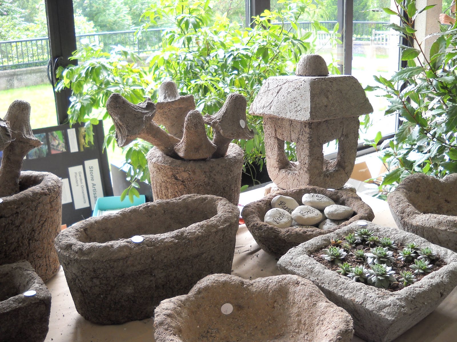 STONE ARTISANS Garden Ornaments and Planters
