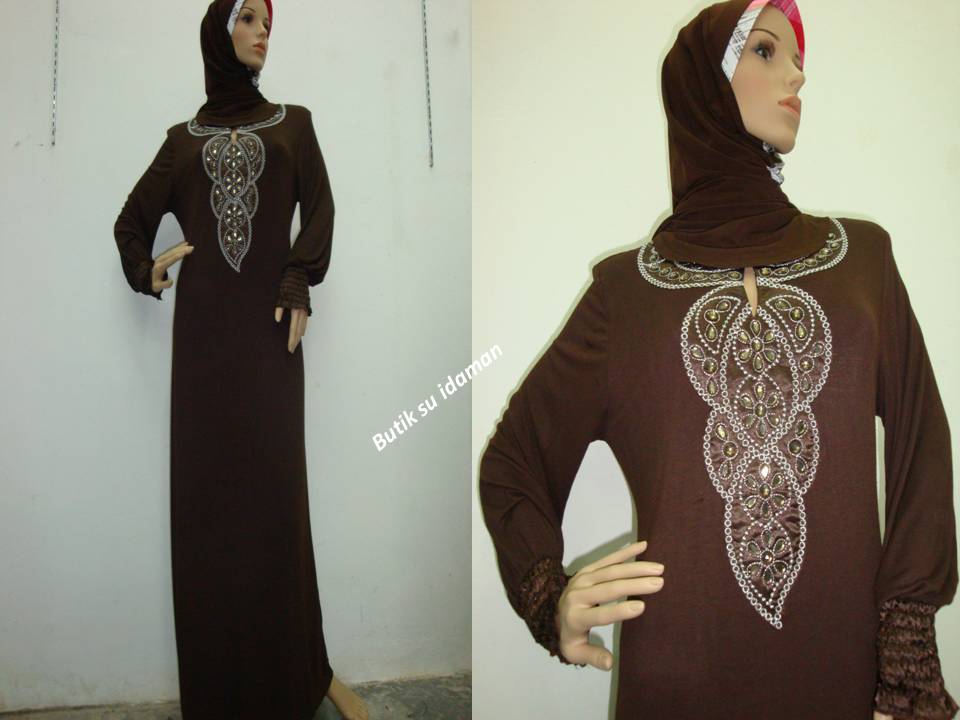 BUTIK SU IDAMAN FESYEN ENTERPRISE: Jubah Dingin Malam