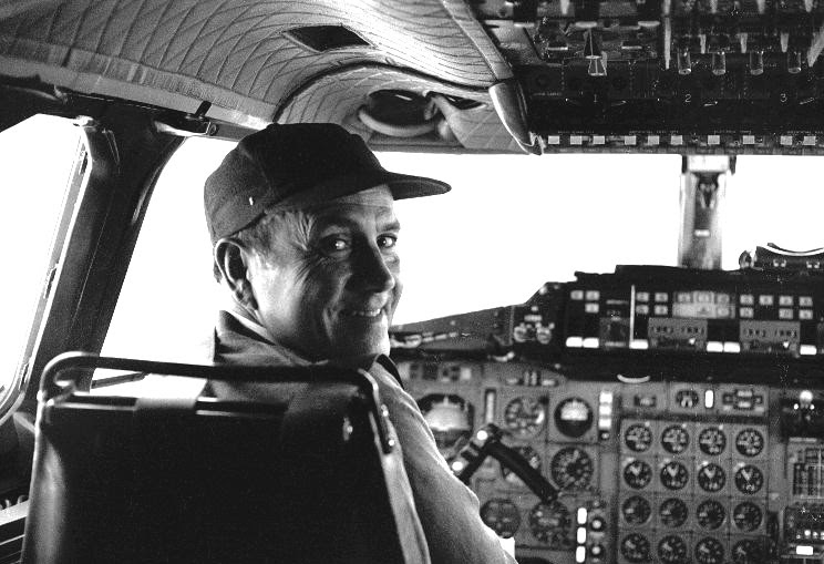 Test & Research Pilots, Flight Test Engineers: Gilbert Defer 1935-2017