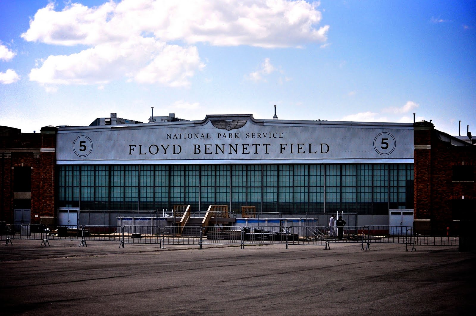 BuzzStew FLOYD FIELD