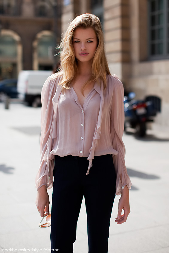 type Astrolabe malm Poise & Vogue: The sheer blouse