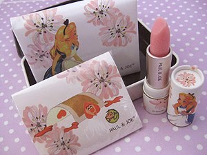 [091204clubf_beautypauljoe002.jpg]