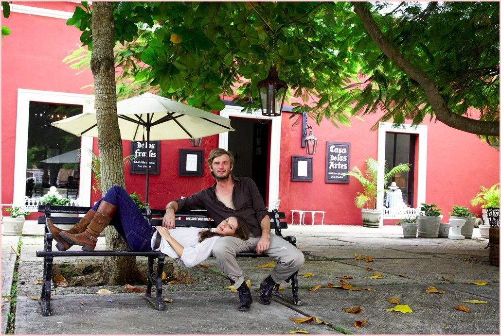 [10_5_08_Nico_Francesca_Mex2856.jpg]