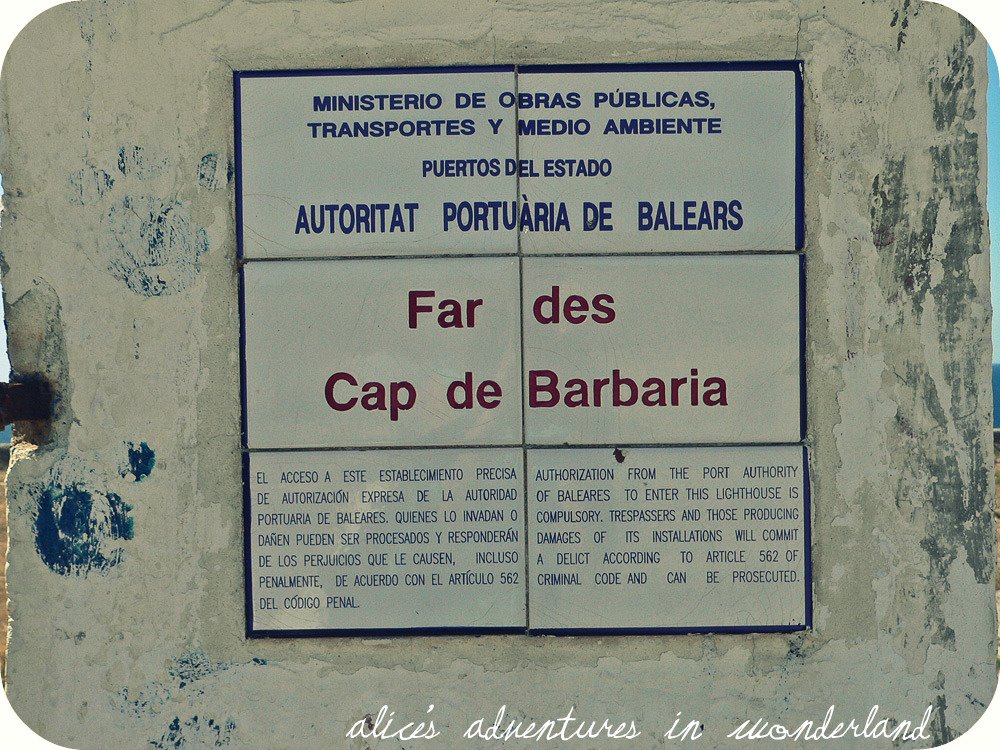 [CapdeBarbaria4.jpg]