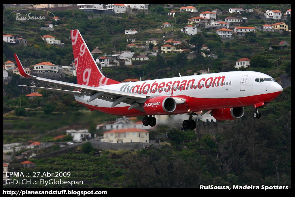 [G-DLCH_Flyglobespan_LPMA_27abr2009a.jpg]