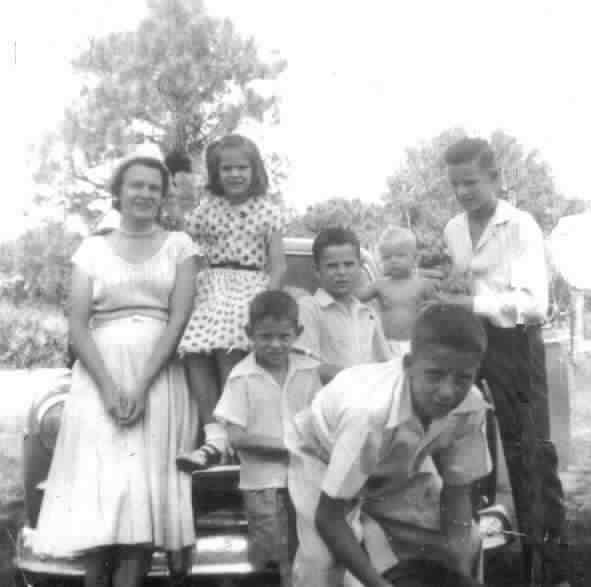 [raw-1955-family.jpeg]