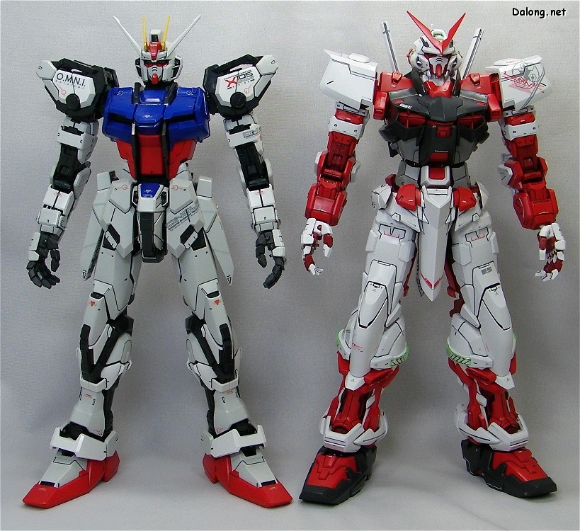 [strikevsastray.jpg]