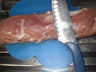  EMPANADA DE LOMO ADOBADO 