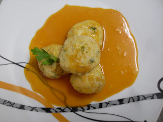  ALBÓNDIGAS DE MERLUZA Y GAMBAS 
