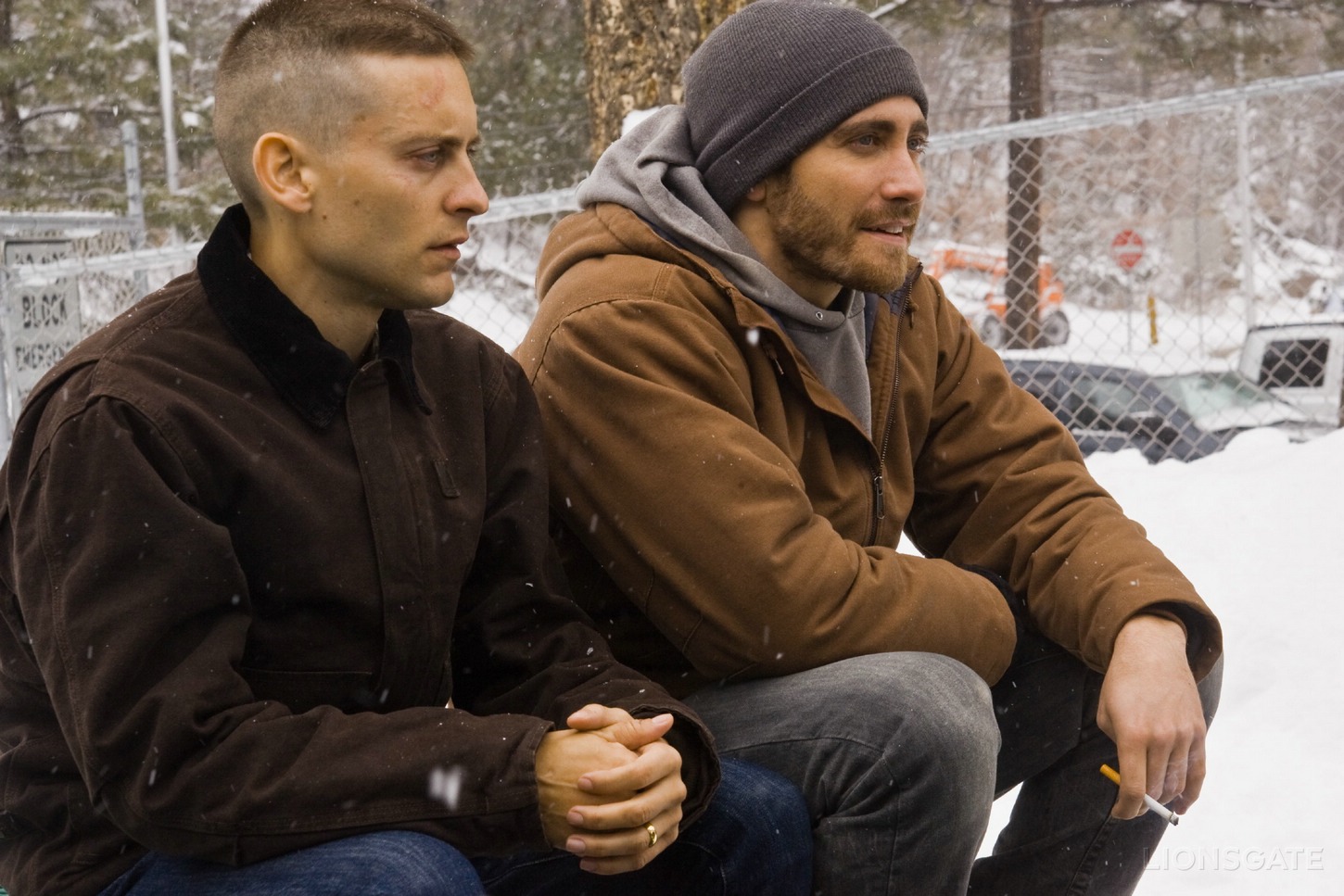 Imagens em HQ do filme Entre Irmãos « . Gyllenhaalics Imagens em HQ do filme Entre Irmãos « . Gyllenhaalics