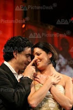 Anna and Rolando at the gala night "Of friends for friends" in Vienna on 19th May 2006