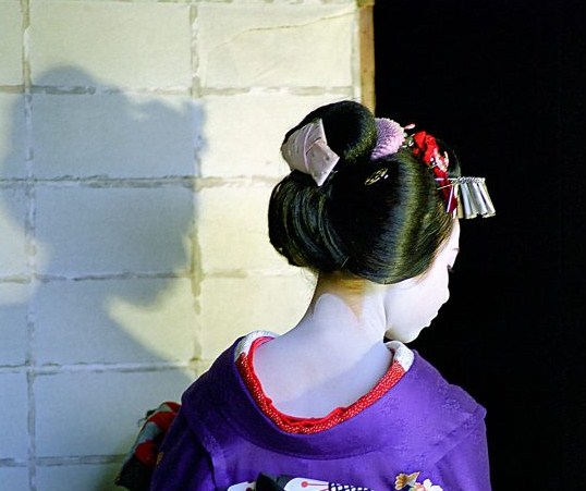 Ŧhe ₵oincidental Ðandy: The Intricate Hairstyles of Geisha