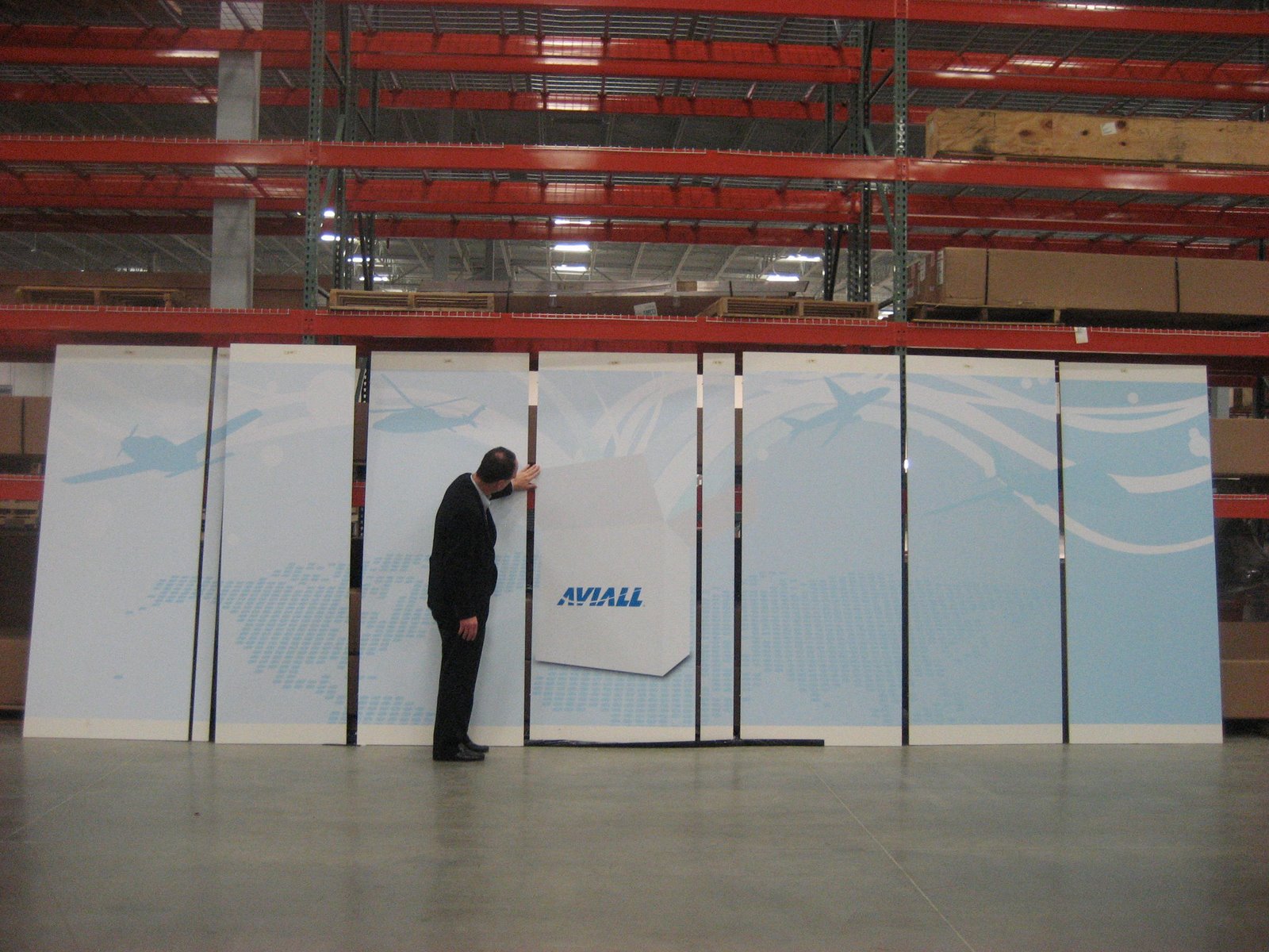 [Mural+scale+01.JPG]