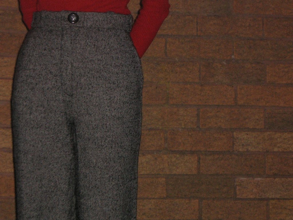 [black+and+white+tweed+front.JPG]