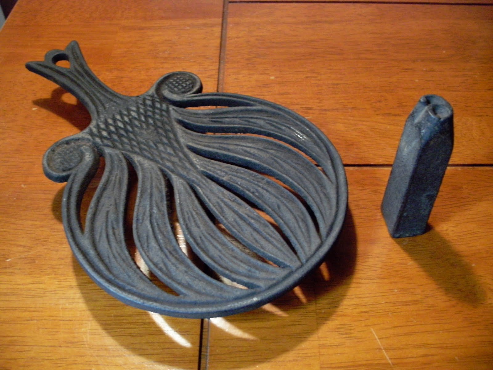 Hawkins House Trivets and Tulips Some Oddities Found