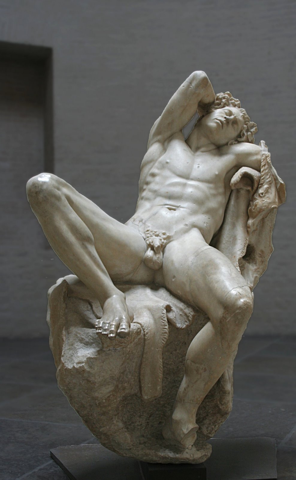 [Barberini_Faun_front_Glyptothek_Munich_218_n1.jpg]