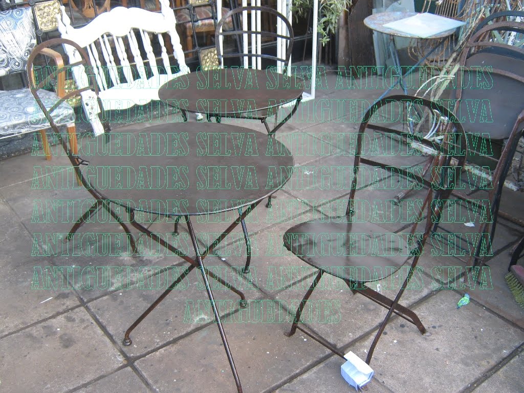 COMPRA VENTA ANTIGUEDADES Sillas y mesas Quilmes. Las mejores!!!