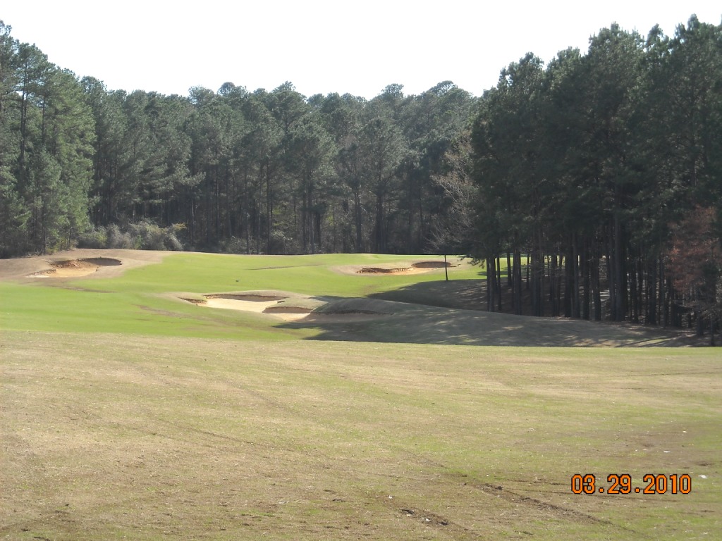 Golf of the Not So Common Man: April 2010