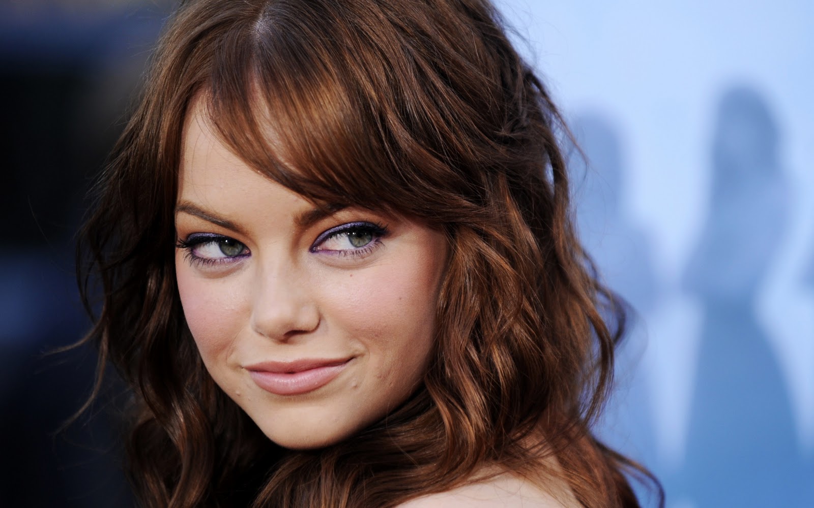 http://1.bp.blogspot.com/_ZVkb0M61jmc/TStV-oiaXaI/AAAAAAAABiA/HFNbpJJ73Nw/s1600/emma+stone.jpg