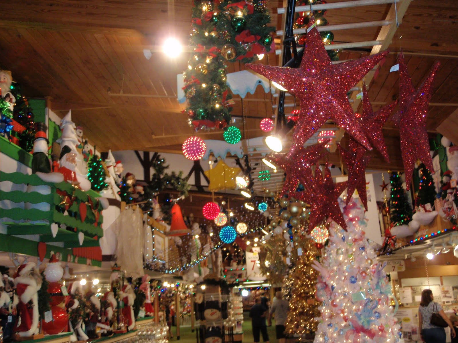 Terry's Spoke Report: Frankenmuth Christmas Store