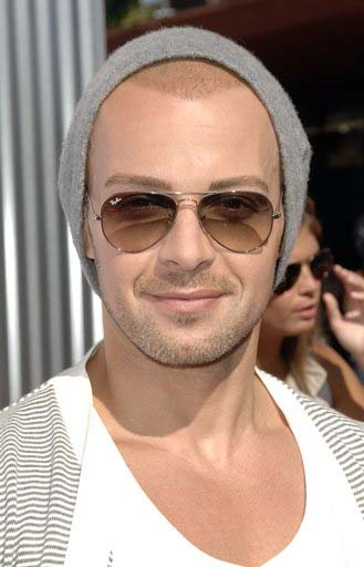 joey lawrence woah. Young artist joey lawrence
