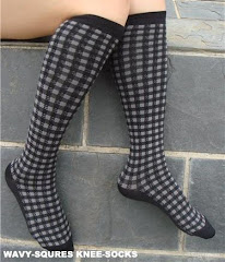 Wavy-Squares > fashionably conservative