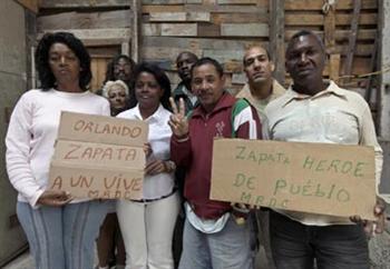 [293881NOVA+GREVE+DE+FOME.jpg]