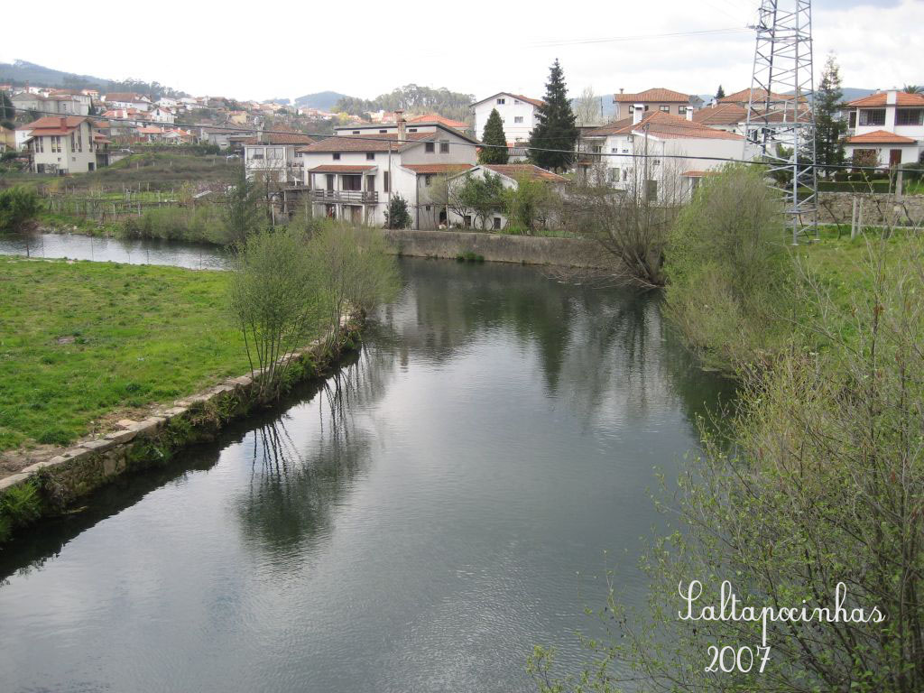 [entre-pontes.jpg]