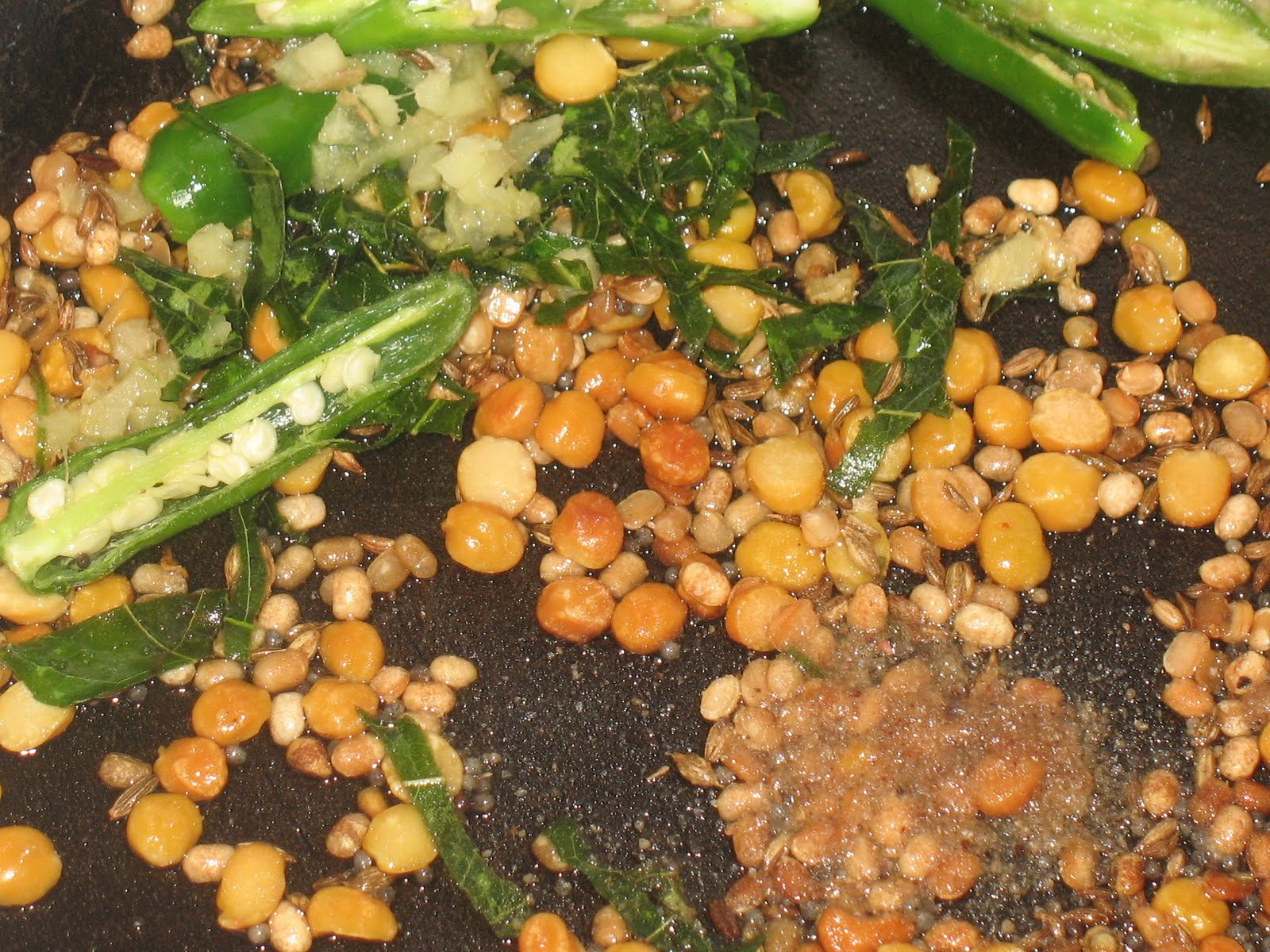 Seasoned yogurt rice w/pomegranate