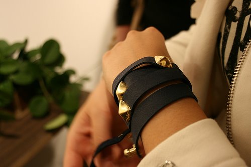 [nylonwristwrap.jpg]