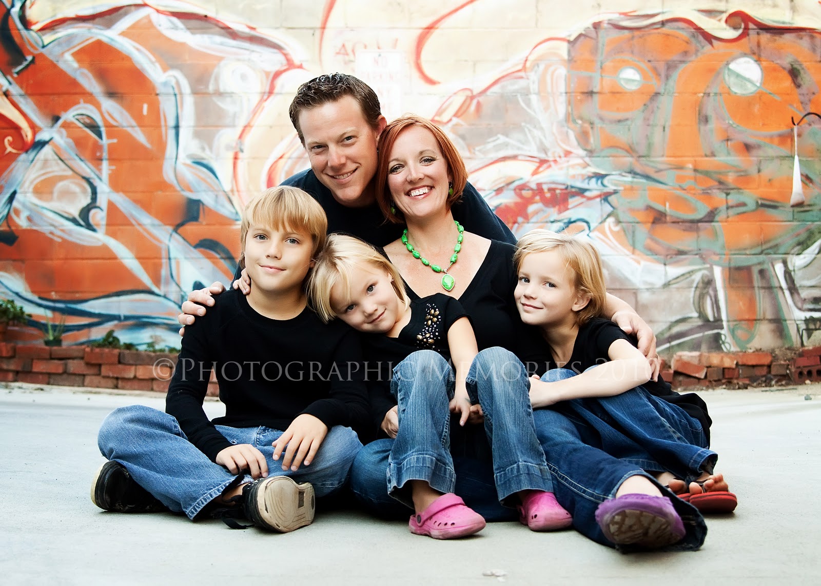 jenn lewis photography: urban family photo session