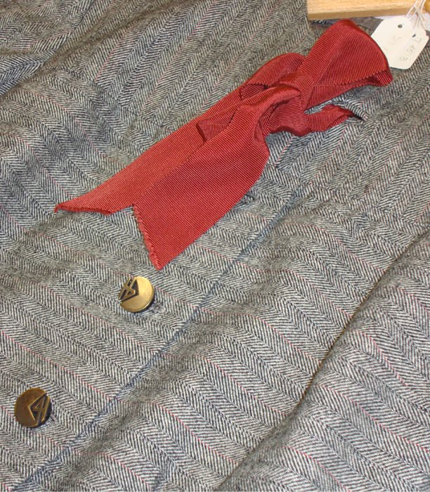 [1940s+utility+jacket+by+Digby+Morton+-+www.ShopCurious.com.jpg]