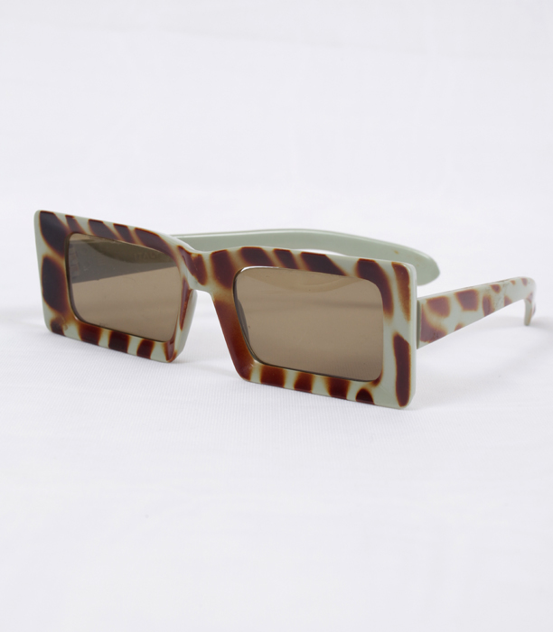[vintage+sunglasses+-+safari+sun+-+www.ShopCurious.com.jpg]