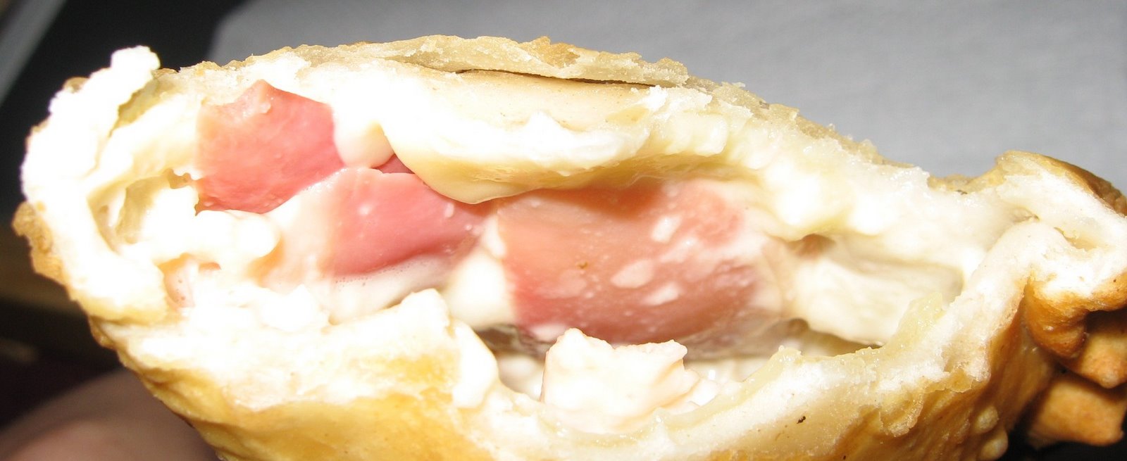 [Empanada+MachaQueso+Emeterio+-+2.JPG]
