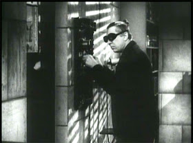 Bela Lugosi in The Killer Bats