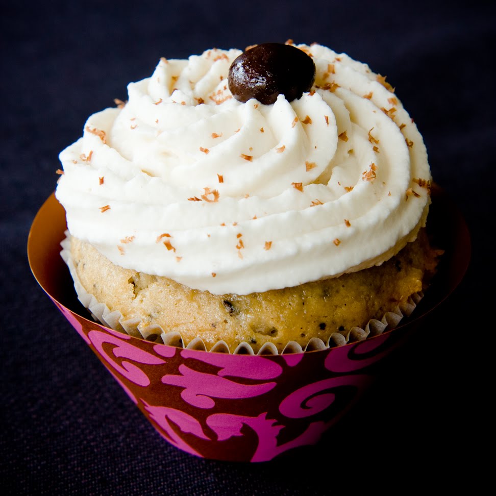 [Mudslide+Cupcakes+01.jpg]