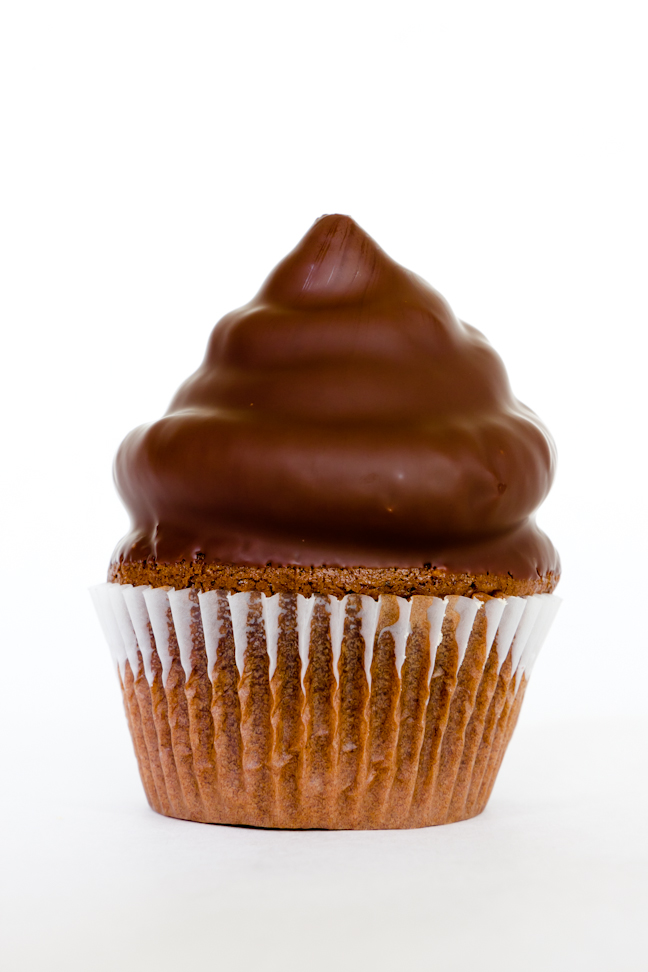 Chocolate Peanut Butter HiHat Cupcakes for FilterPure It's Time to