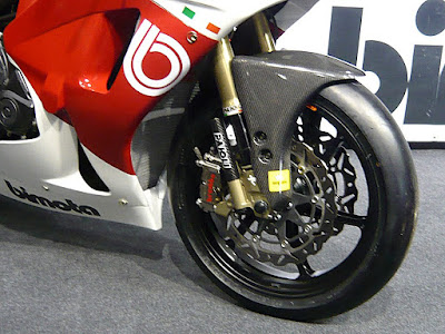 BIMOTA HB4, PRESENTACIÓN