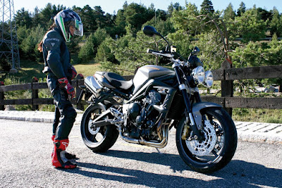 TRIUMPH STREET TRIPLE R