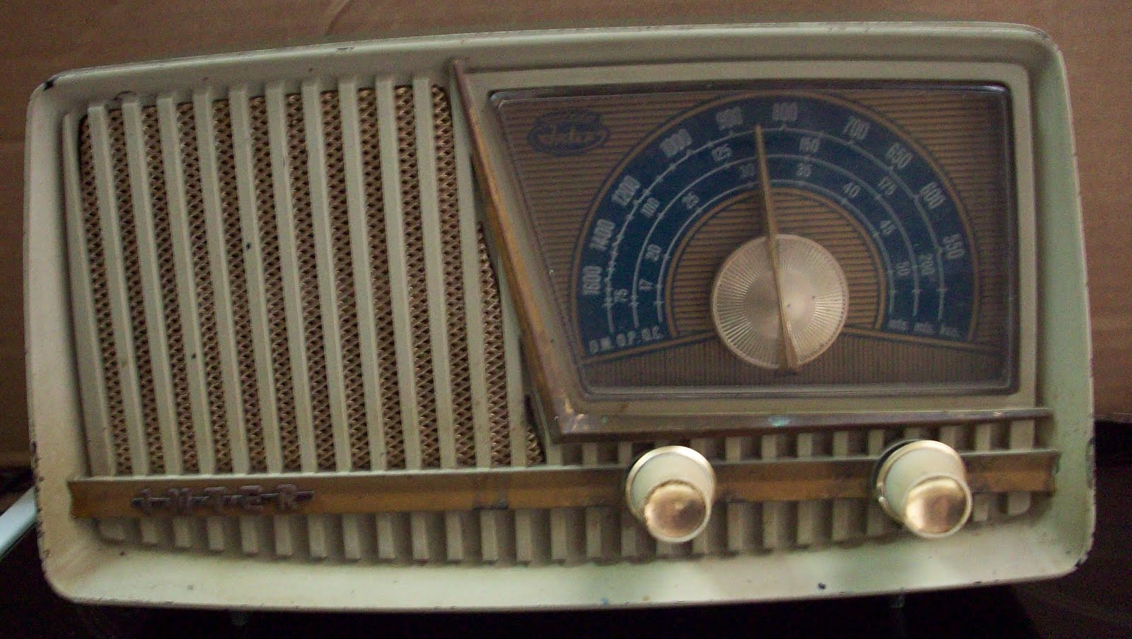 ANTIGÜEDADES RADIOS ANTIGUOS