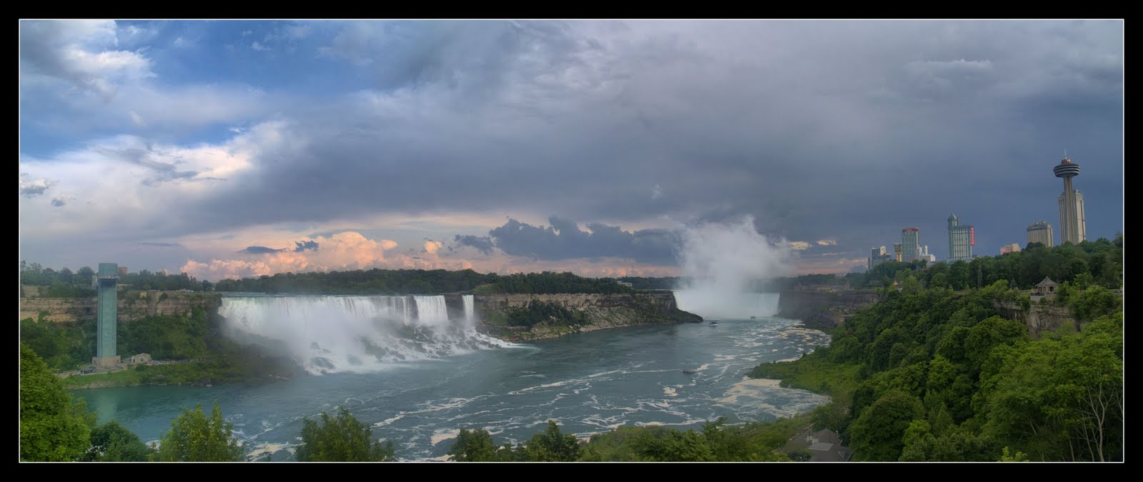 [Niagara+217+Panorama+3+marco.jpg]