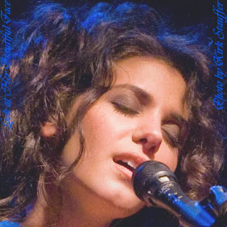 Katie Melua Beautiful Face And Her Facial Expression When Singing