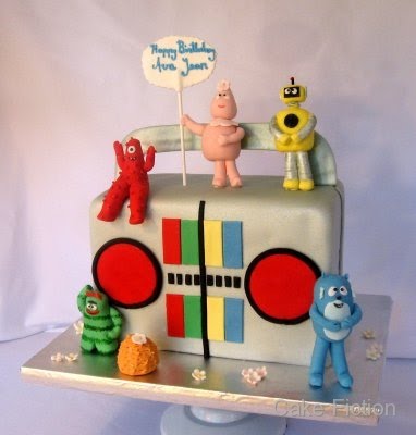 Gabba Gabba Birthday Cakes on Cake Fiction  Yo Gabba Gabba  Boombox Birthday Cake
