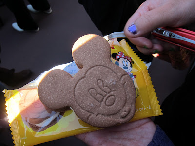 SNACKS Y RESTAURANTES EN HOTELES DISNEY - GUÍA - PRE Y POST - TRIP JAPON: TOKYO DISNEY RESORT (3)