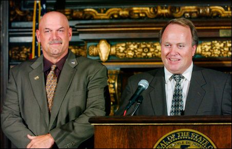 [VenturaBarkley.jpg]