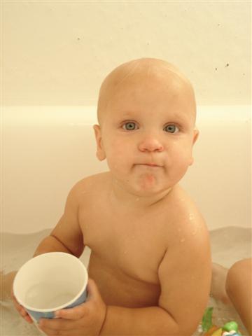 [DSC00294+(Small).JPG]